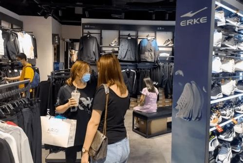 TSci行業(yè)熱點(diǎn) 悄然崛起的服裝行業(yè)與箱包銷售，市場(chǎng)積聚潛力迎破局之機(jī)